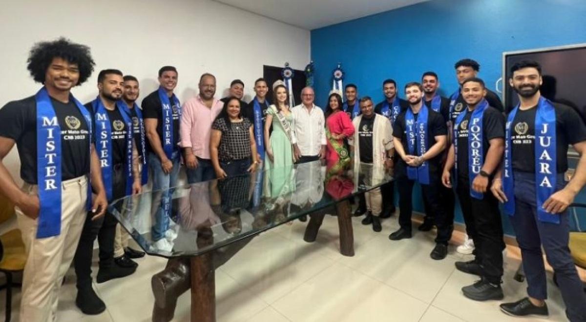 Modelo de Cuiabá vence concurso de beleza realizado em Chapada Alochapada