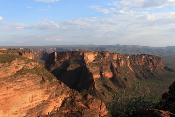 Parque_Nacional_Chapada_dos_Guimaraes_-_Cidade_de_Pedra