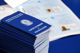 Desemprego recua para 6,2% em maio, o menor para o período desde 2012