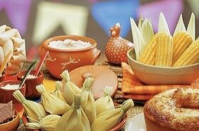 Top 5 de comidas de festa junina tem o mesmo protagonista